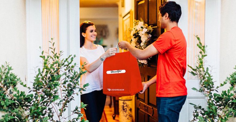 Why Choose a Lebanon Online Seller for Flower and Grocery Delivery