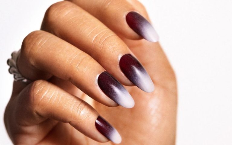 Acrylic Nails: A Trendy Way to Express Your Style